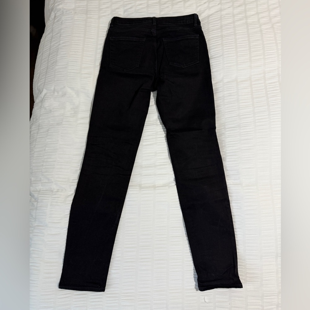 Classic Black Women's Carhartt WIP Skinny Jeans size 28 Worn Once - Picture 2 of 4